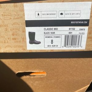 Brand New /Unused BOGS BOOTS %100 Waterproof